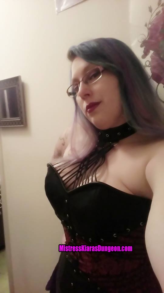 corset fetish financial domination Mistress Kiara