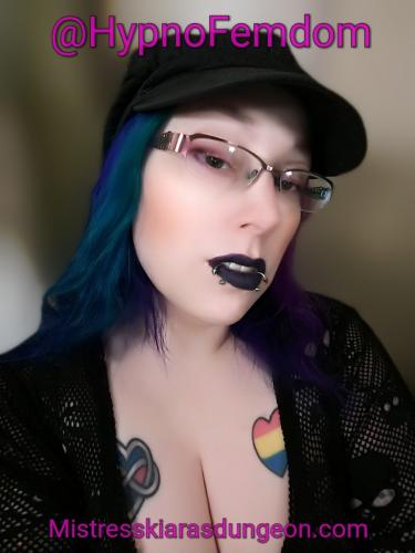 Femdom Goddess Mistress Kiara
