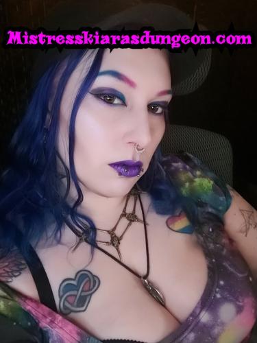 goth alt Domme femdom witch pagan witchcraft makeup bitch