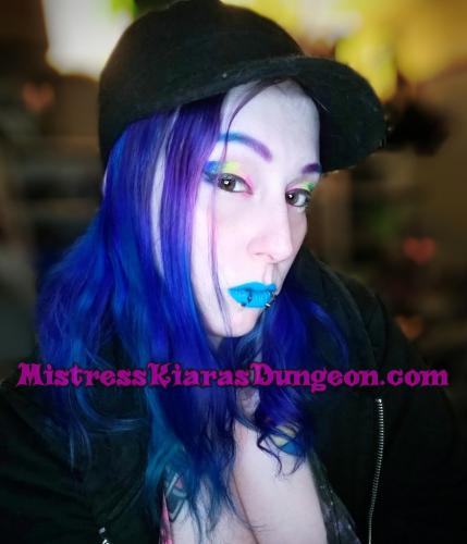 gothic femdom queen bitch Mistress Domina Kiara