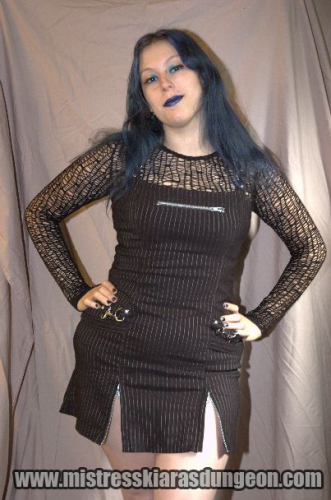punk goth femdom dominatrix Mistress Kiara