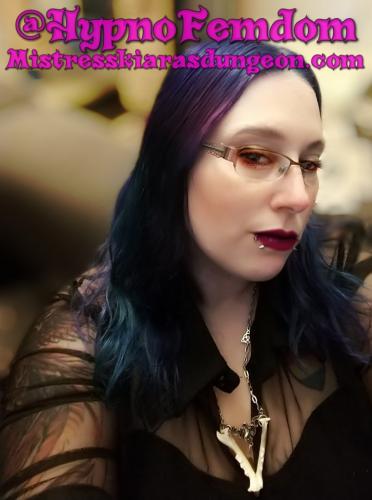 Femdom Goddess Mistress Kiara superior bitch