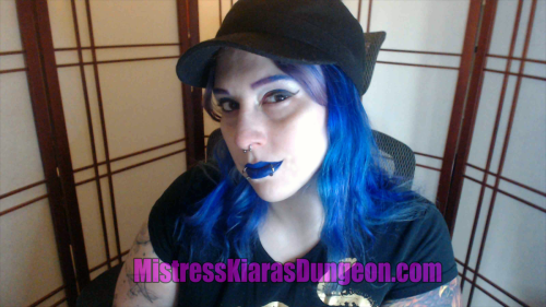 femdom Mistress kiara goth domina punk queen