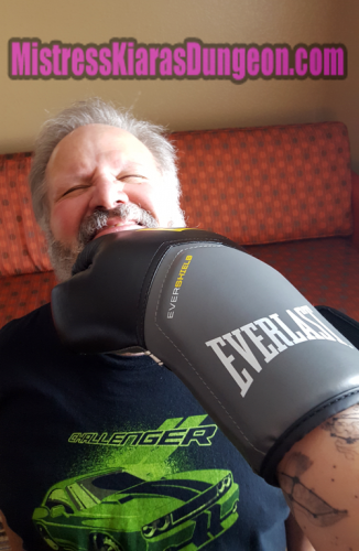 fetish boxing Mistress punching slave boxing gloves